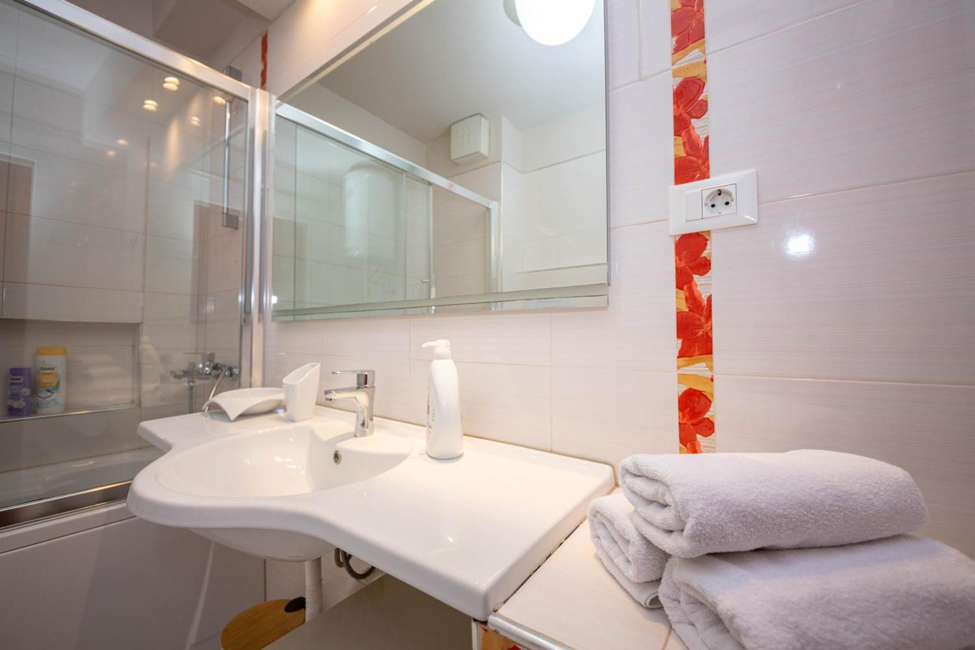 Blloku Unique Apartments 3 Tiran Dış mekan fotoğraf
