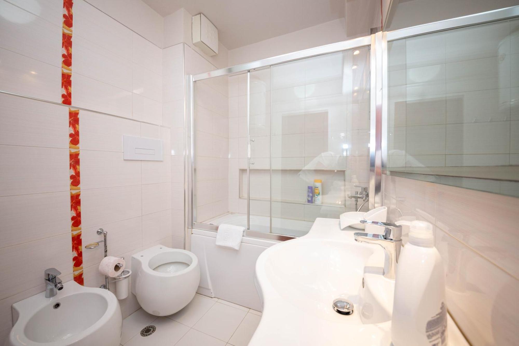 Blloku Unique Apartments 3 Tiran Dış mekan fotoğraf